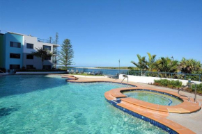 Prime Position – Dream Holiday Unit in Caloundra!!